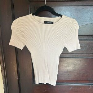 Zesica Women's Ribbed Short Sleeve Top - Cream